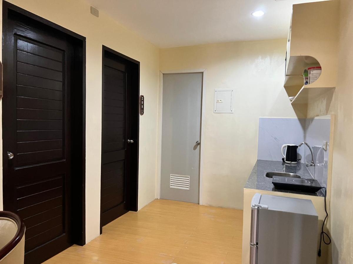 Manoc-Manoc Apartelle Boracay מראה חיצוני תמונה
