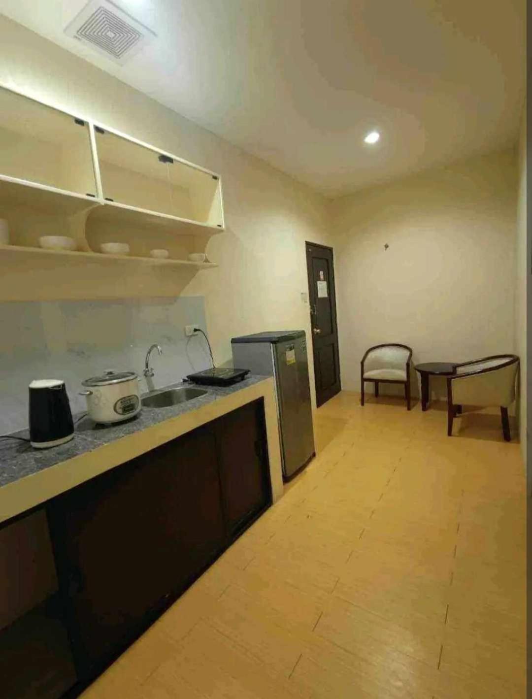 Manoc-Manoc Apartelle Boracay מראה חיצוני תמונה