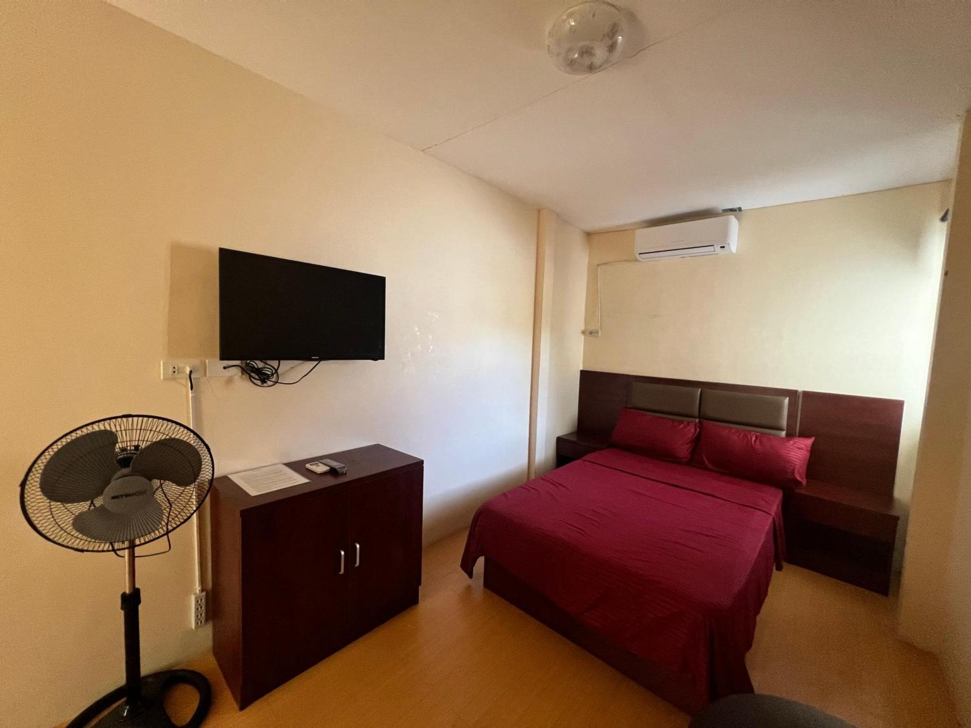 Manoc-Manoc Apartelle Boracay מראה חיצוני תמונה